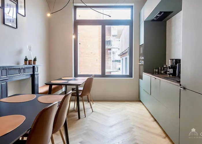 Frans Luxe 4 Slpk Appartement Ostende